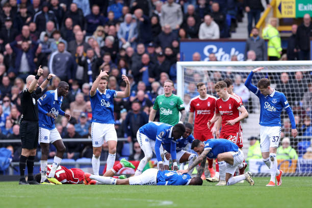 占据优势 占据优势